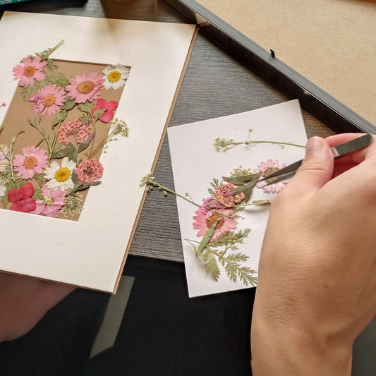 Workshop schilderij met droogbloemen