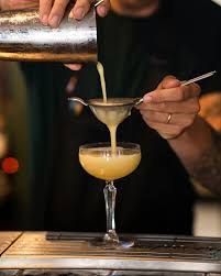 foute kersttruien & cocktail workshop